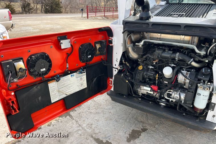 image for item LD9968 2021 Bobcat T770 tracked skid steer loader