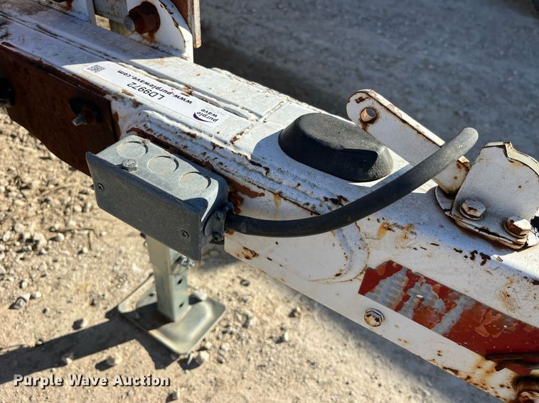 image for item LD9972 1999 Versa Vac 350 vacuum excavator