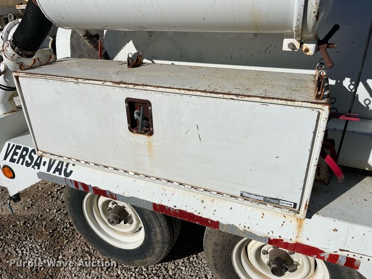image for item LD9972 1999 Versa Vac 350 vacuum excavator