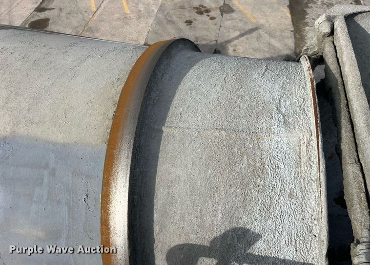 image for item LD9981 2005 Mack CV713 ready mix truck