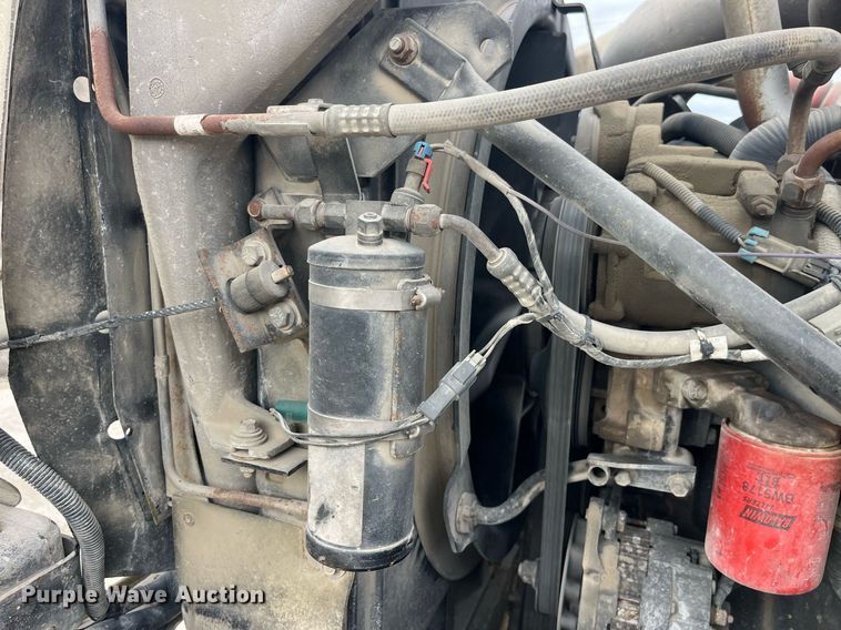 image for item LD9981 2005 Mack CV713 ready mix truck