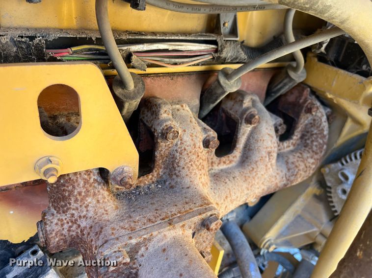 image for item LD9988 1999 Olympian G25F1S generator