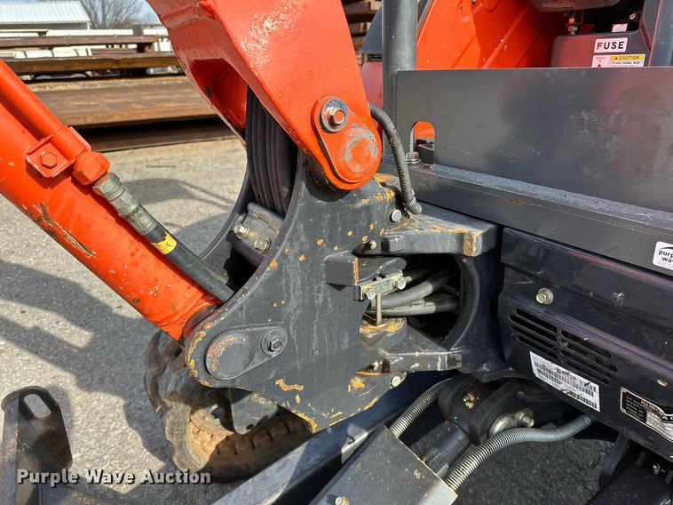 image for item LK9736 2016 Kubota  U25 mini excavator