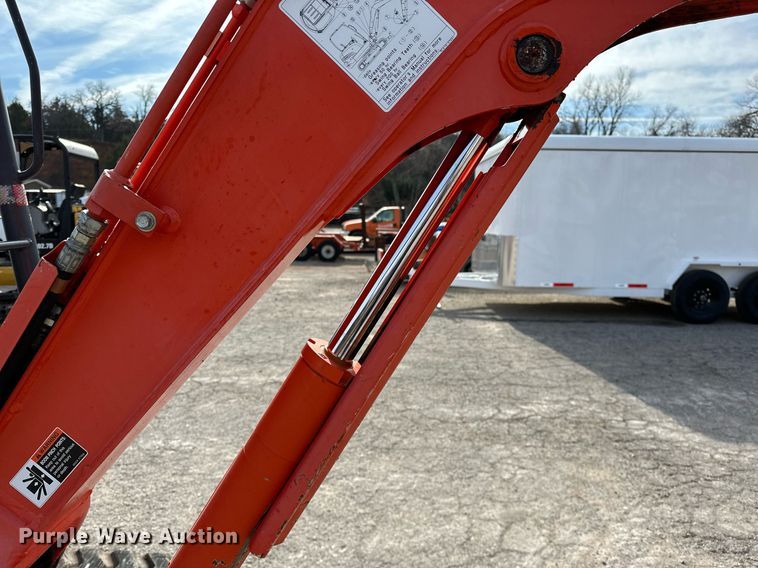image for item LK9736 2016 Kubota  U25 mini excavator