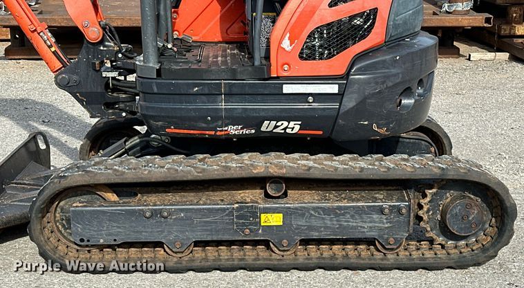 image for item LK9736 2016 Kubota  U25 mini excavator