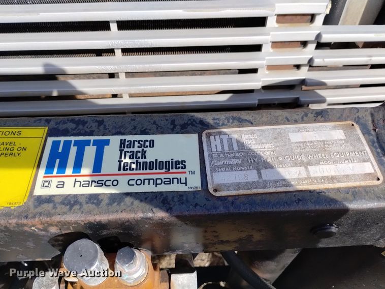 image for item LN9927 2004 Freightliner FL70 crane truck