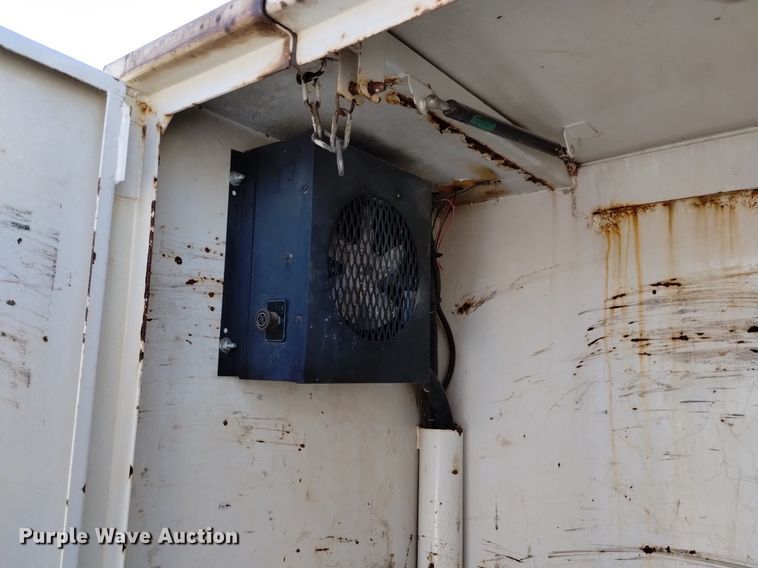 image for item LN9927 2004 Freightliner FL70 crane truck