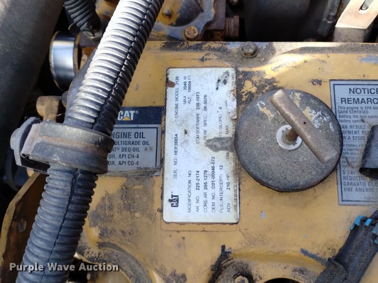 image for item LN9927 2004 Freightliner FL70 crane truck