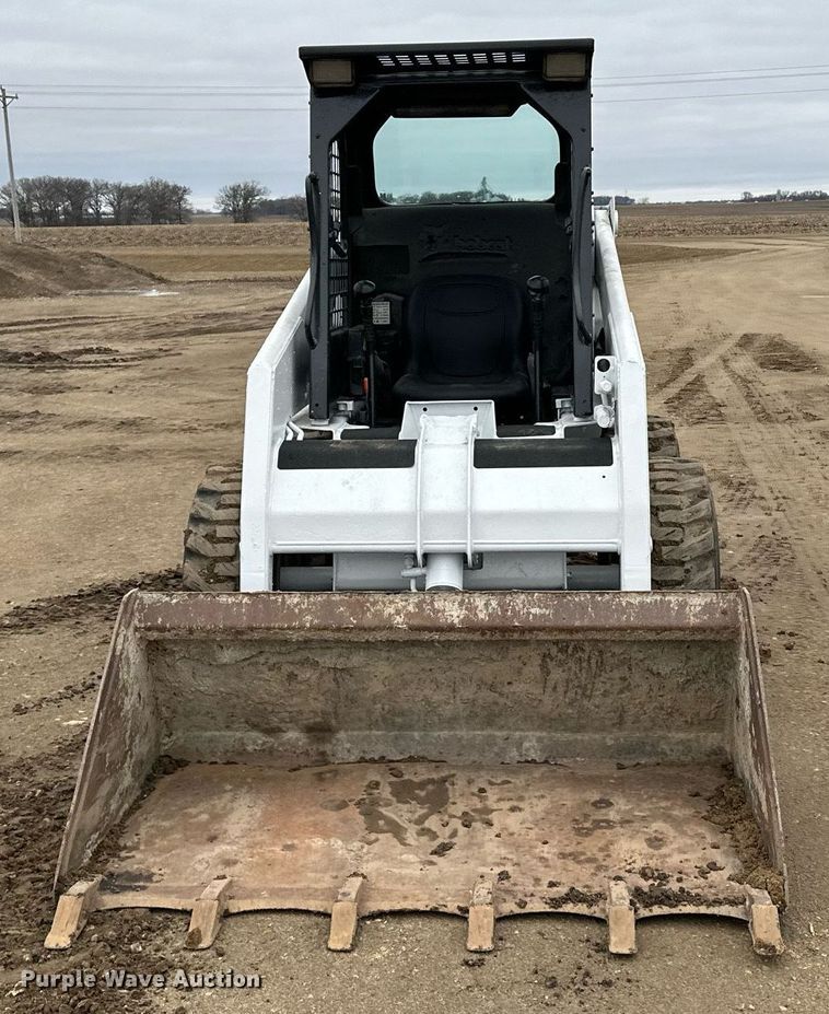 image for item LO9489 1997 Bobcat 763 skid steer loader