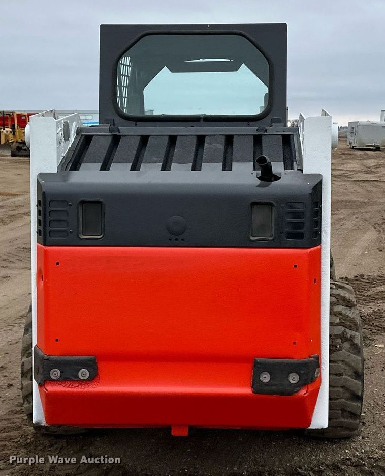 image for item LO9489 1997 Bobcat 763 skid steer loader