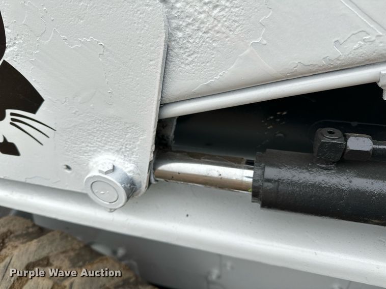 image for item LO9489 1997 Bobcat 763 skid steer loader