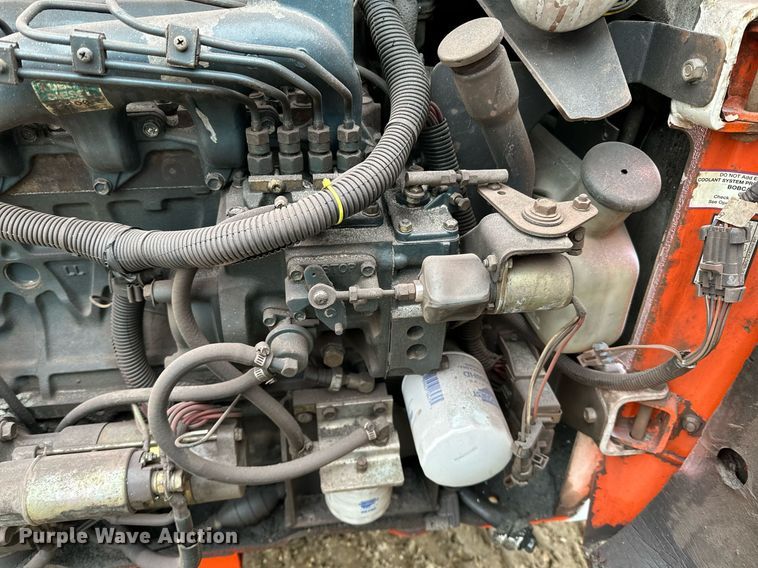 image for item LO9489 1997 Bobcat 763 skid steer loader