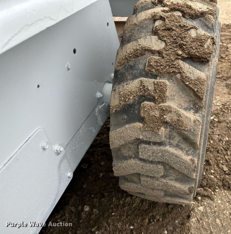 image for item LO9489 1997 Bobcat 763 skid steer loader