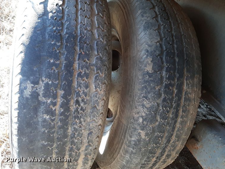 image for item LT9790 2007 Circle D equipment trailer