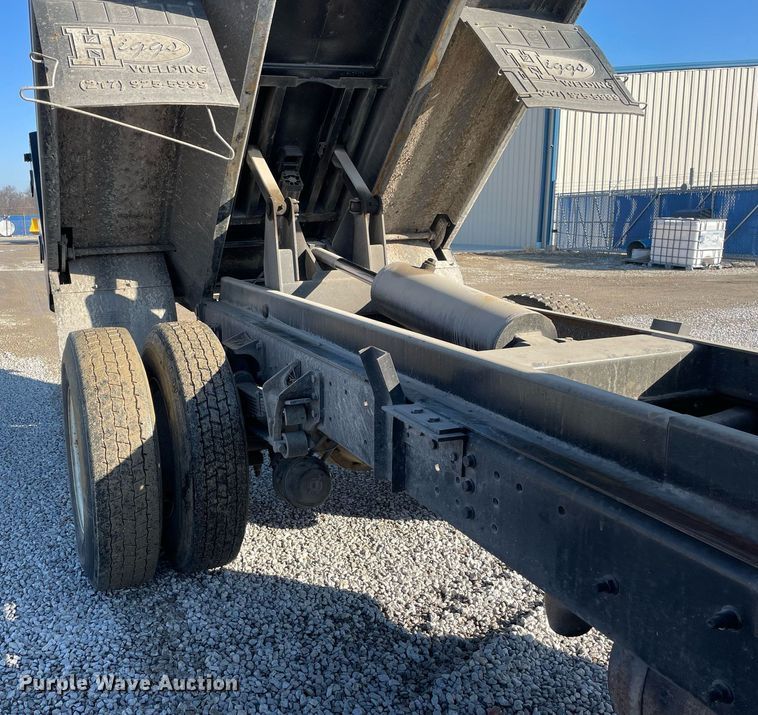 image for item LV9984 2007 International 4400 dump truck