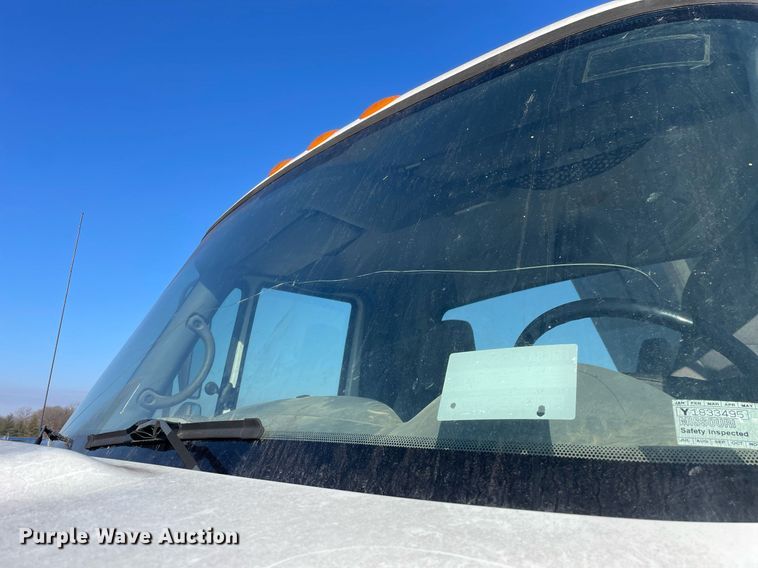 image for item LV9984 2007 International 4400 dump truck