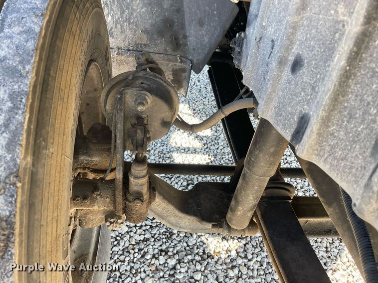 image for item LV9984 2007 International 4400 dump truck