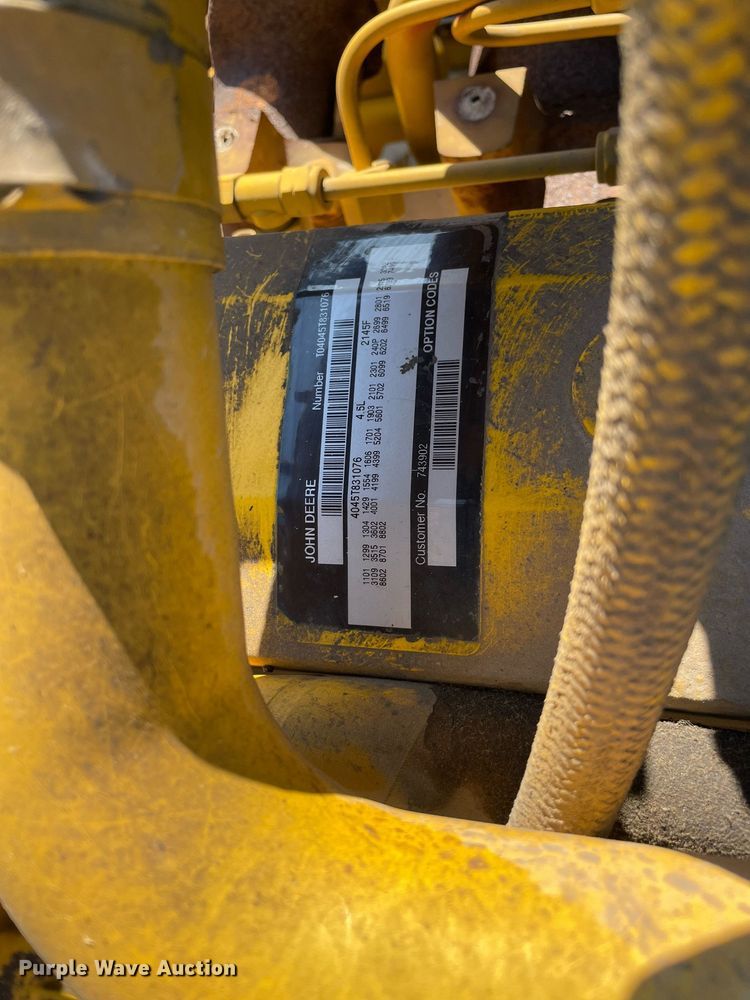 image for item LV9988 2000 International 2554 hydra vacuum truck