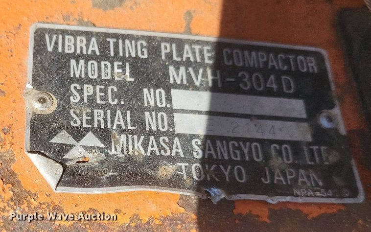 image for item MI9963 Mikasa MVH 304D compactor