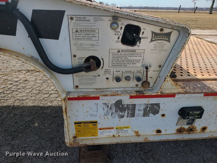 image for item MQ9610 2006 Landoll 930B drop deck equipment trailer