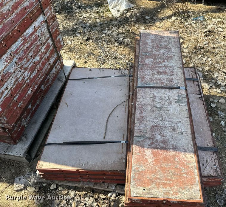 image for item NF9325 Symons concrete wall forms