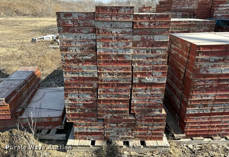 image for item NF9325 Symons concrete wall forms