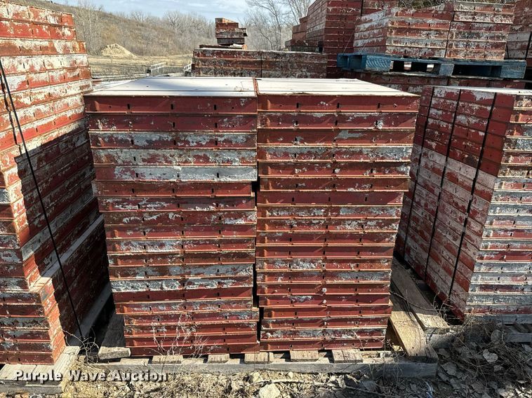 image for item NF9325 Symons concrete wall forms