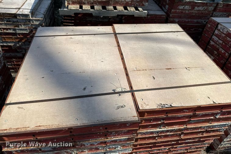 image for item NF9325 Symons concrete wall forms