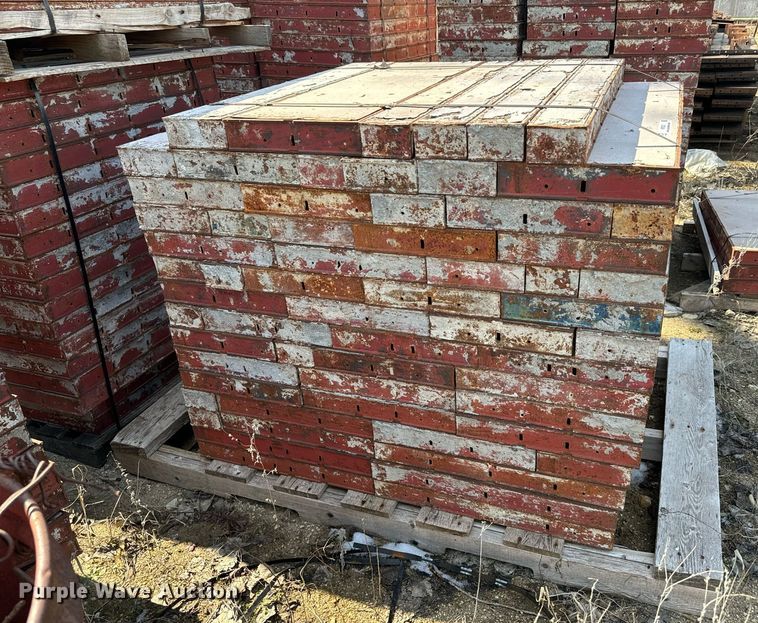 image for item NF9325 Symons concrete wall forms