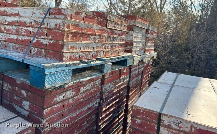 image for item NF9325 Symons concrete wall forms