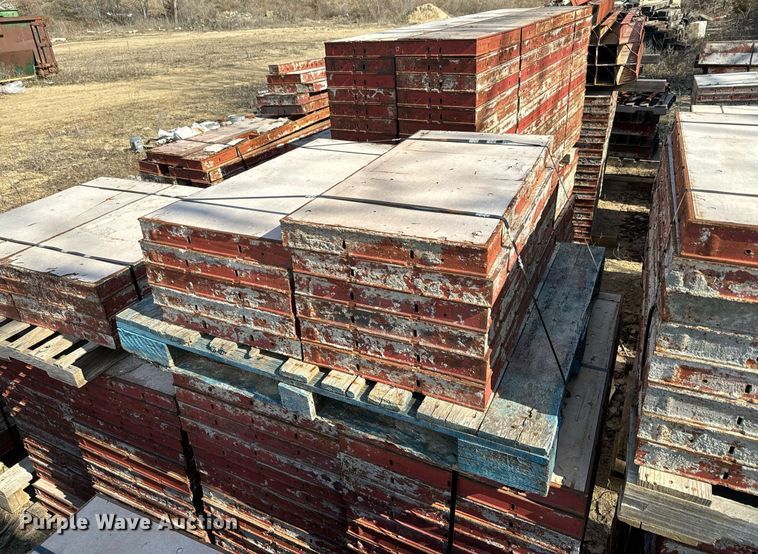 image for item NF9325 Symons concrete wall forms