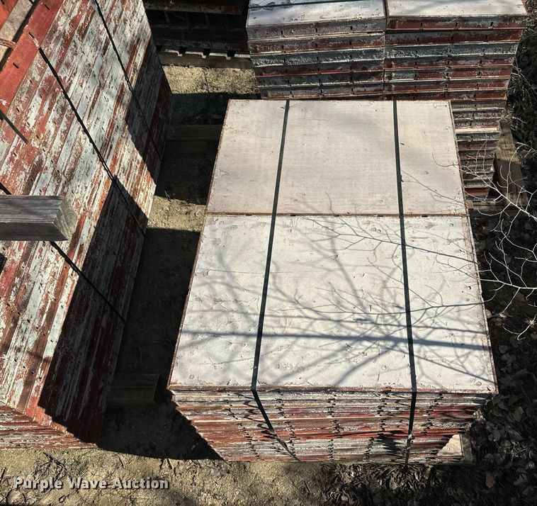 image for item NF9325 Symons concrete wall forms