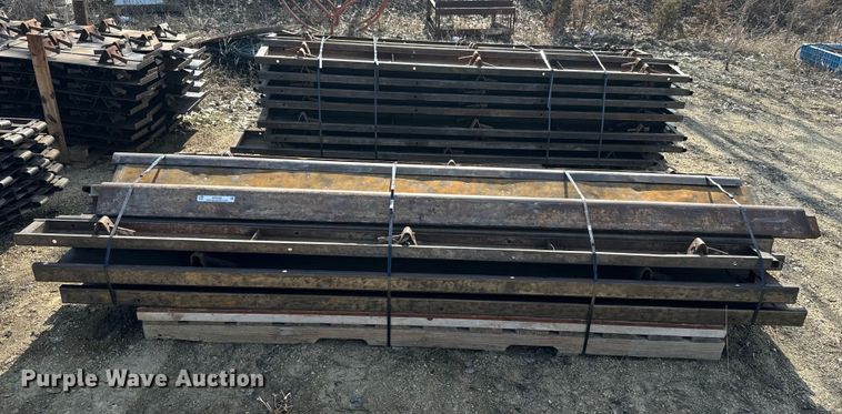 image for item NF9326 Steel concrete forms