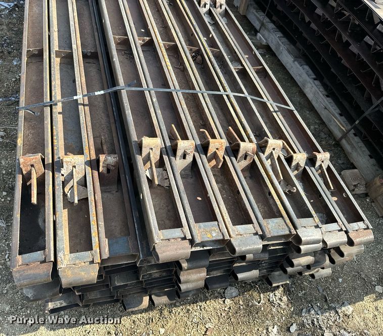 image for item NF9327 Steel concrete forms