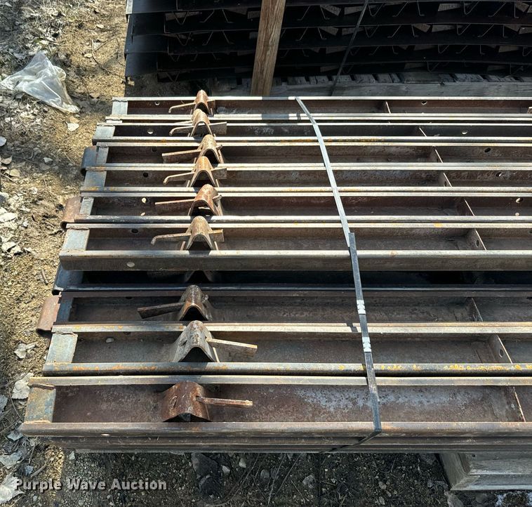 image for item NF9327 Steel concrete forms