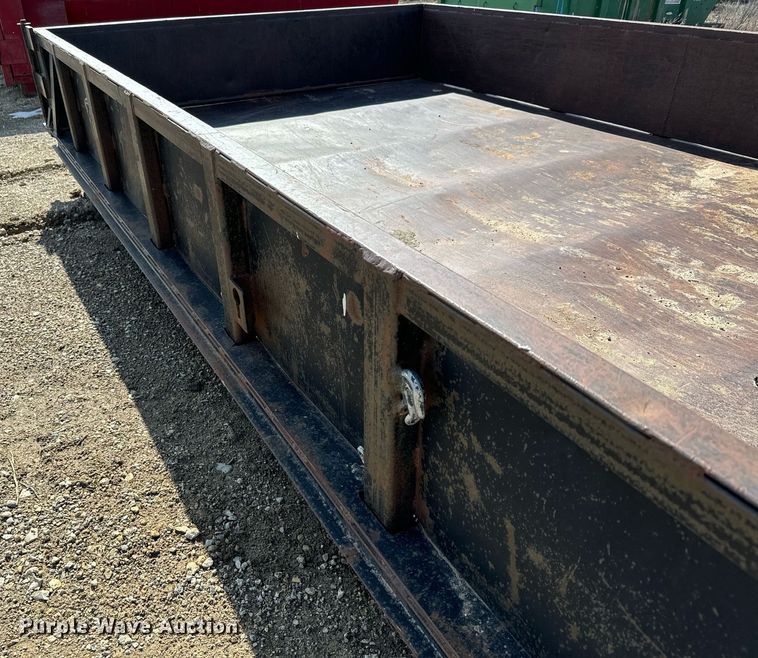 image for item NF9330 Hook lift dump bed