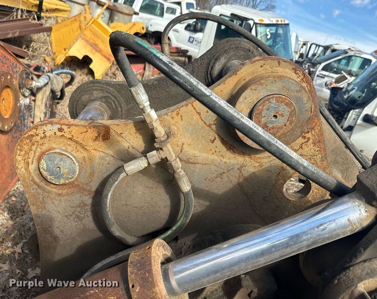 image for item NF9331 Rockland  Krypto Klaw excavator grapple bucket