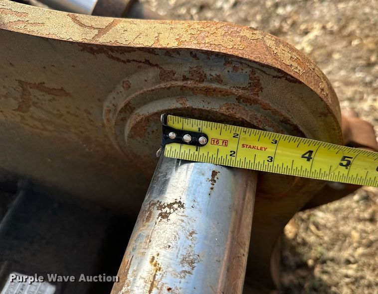 image for item NF9331 Rockland  Krypto Klaw excavator grapple bucket