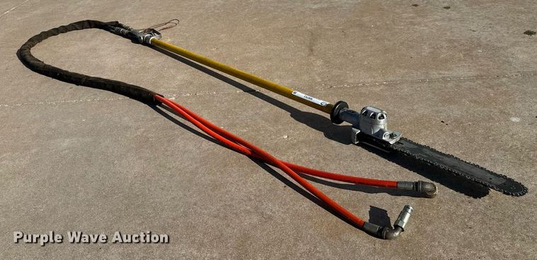 image for item NI9753 Greenlee Fairmont hydraulic pole saw