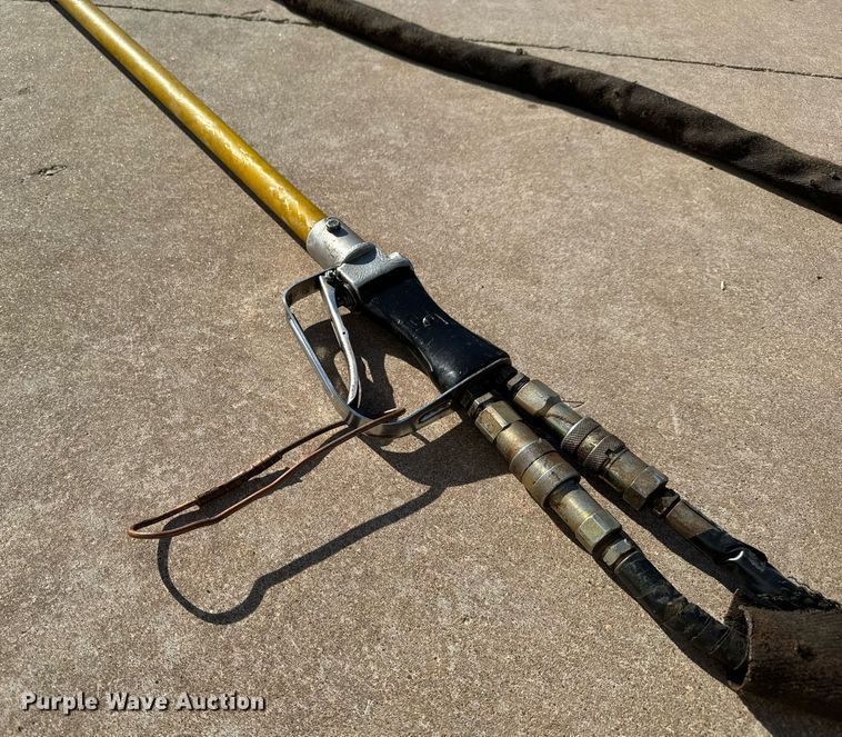 Greenlee Fairmont hydraulic pole saw in Norwich, KS Item NI9753 for