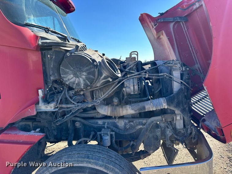 image for item NJ9296 1999 Freightliner Century Class dump truck