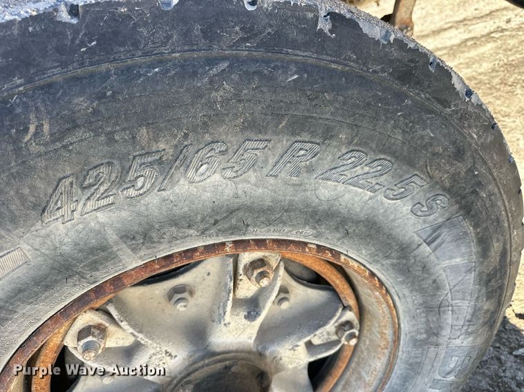 image for item NJ9297 1987 International  F2674 water truck