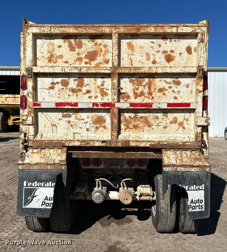 image for item NJ9301 1988 West end dump trailer