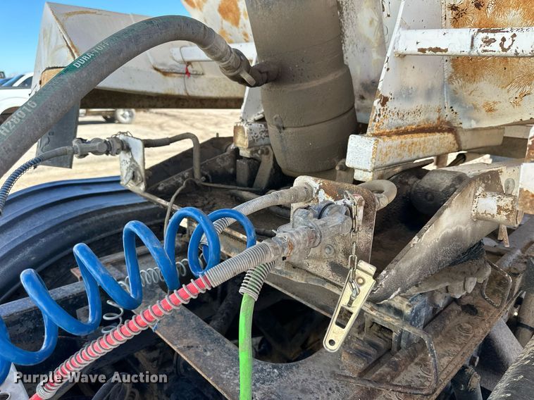 image for item NJ9301 1988 West end dump trailer