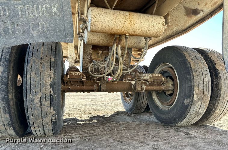 image for item NJ9301 1988 West end dump trailer