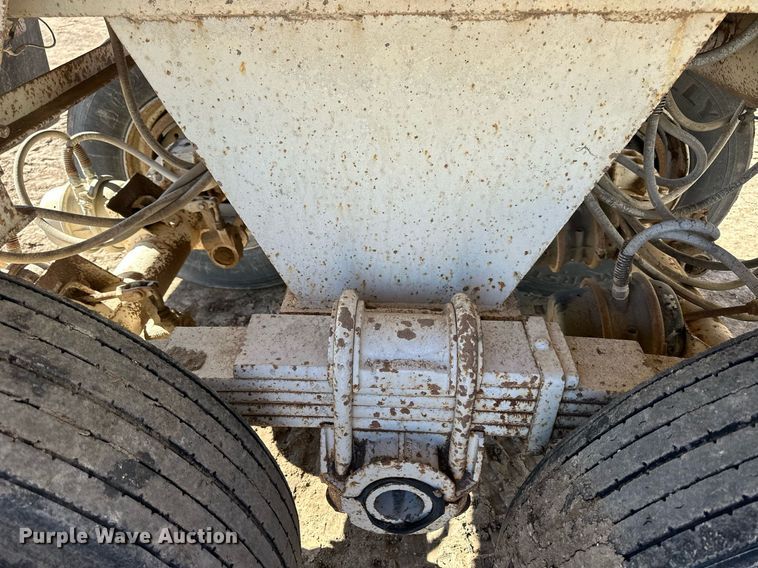 image for item NJ9301 1988 West end dump trailer