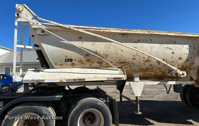 image for item NJ9301 1988 West end dump trailer