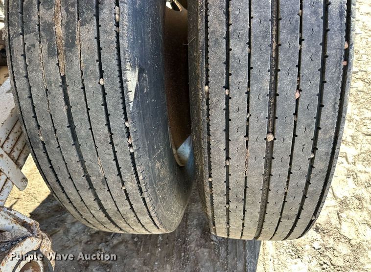 image for item NJ9301 1988 West end dump trailer