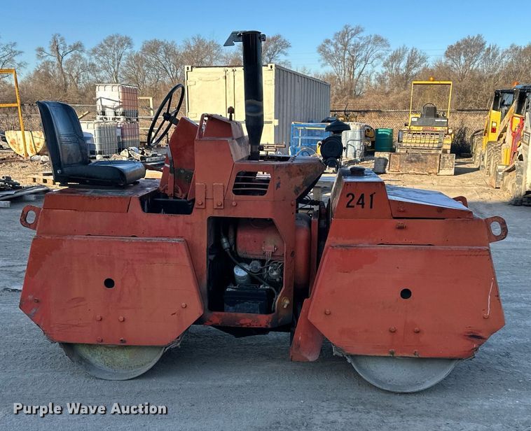 image for item NL9365 Rayco  Romper double drum roller