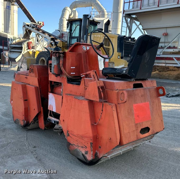 image for item NL9365 Rayco  Romper double drum roller